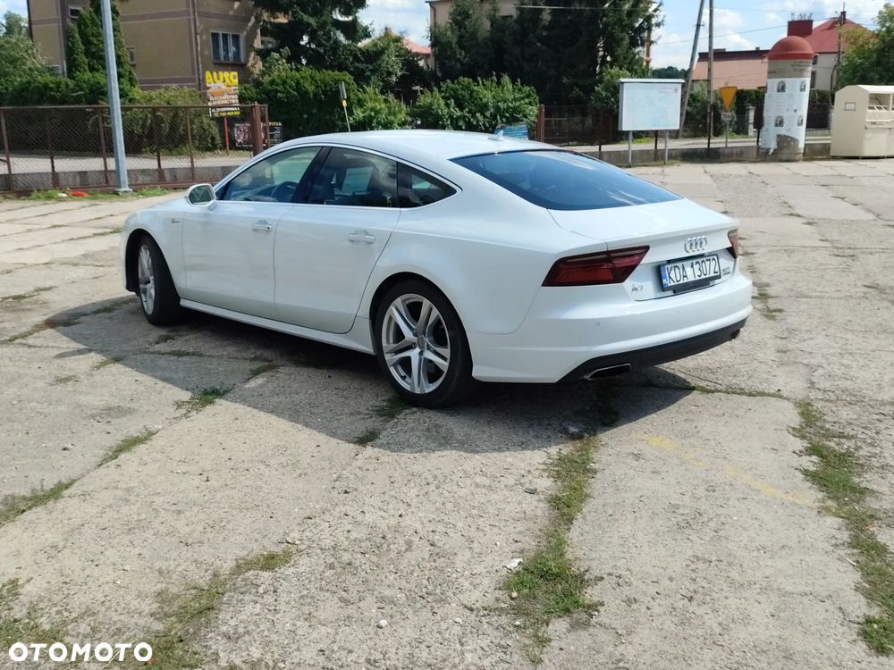 Audi A7 Sportback - 16