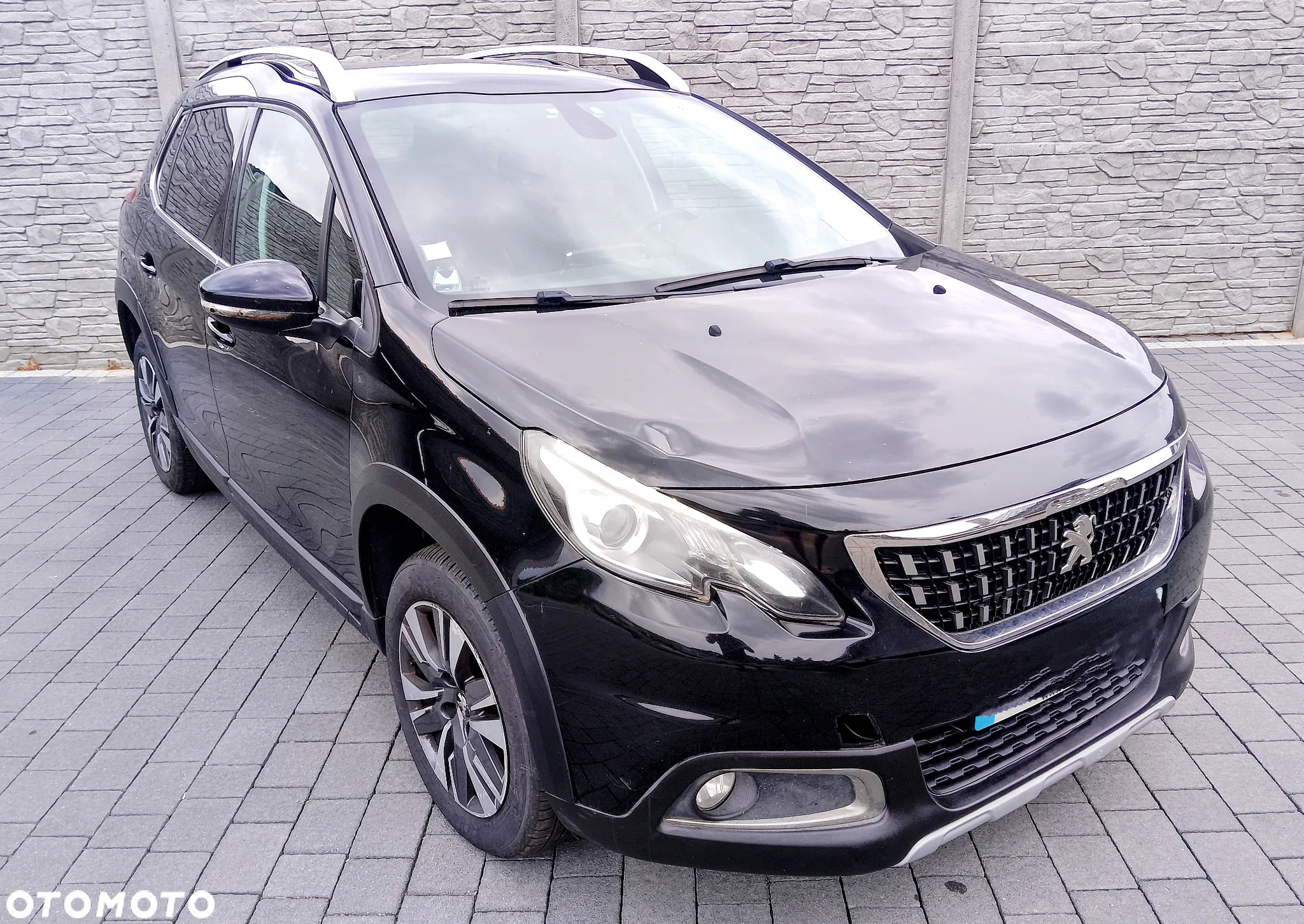 Peugeot 2008 1.6 BlueHDi Allure - 3