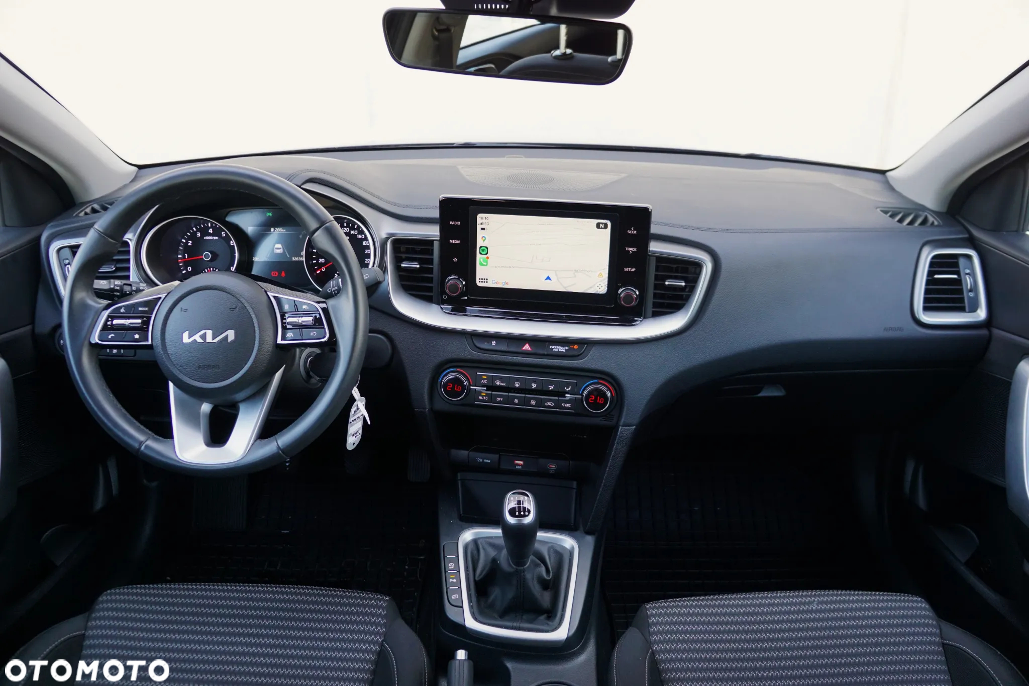 Kia Ceed 1.5 T-GDI M - 3