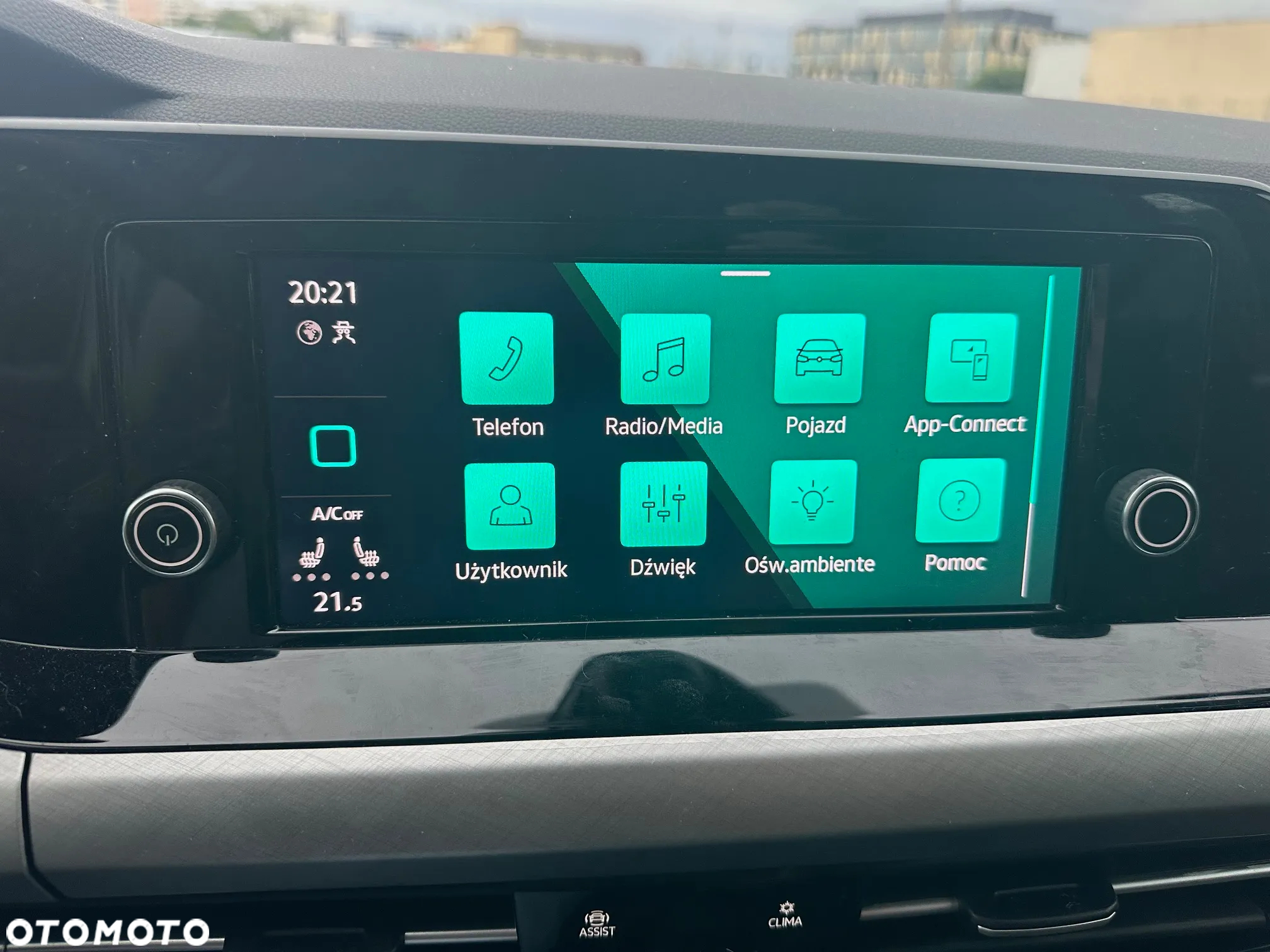 Volkswagen Golf VIII 1.5 TSI EVO Life - 6