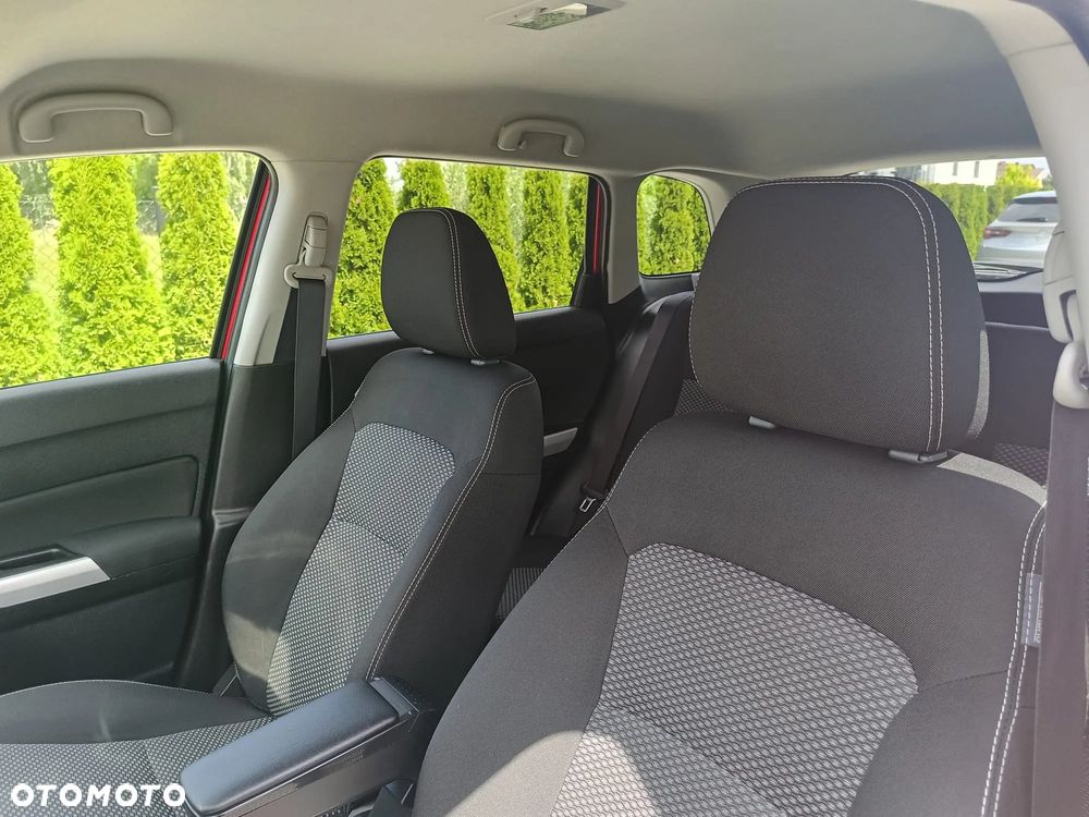Suzuki Vitara 1.6 Comfort 2WD - 10