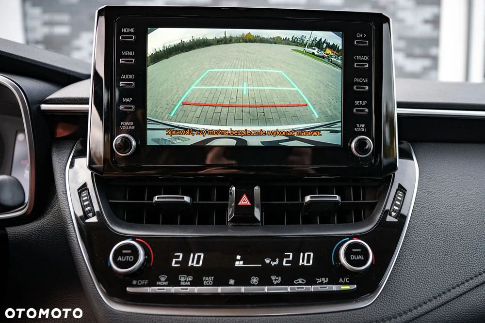 Toyota Corolla 1.6 Comfort - 16