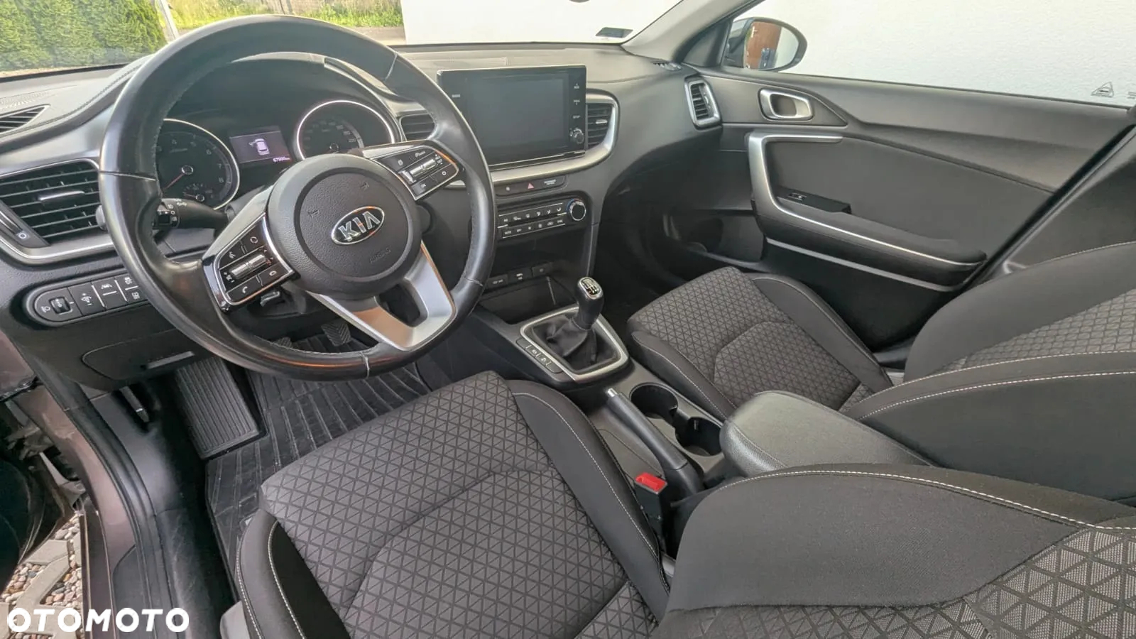 Kia Ceed 1.4 T-GDI M - 6