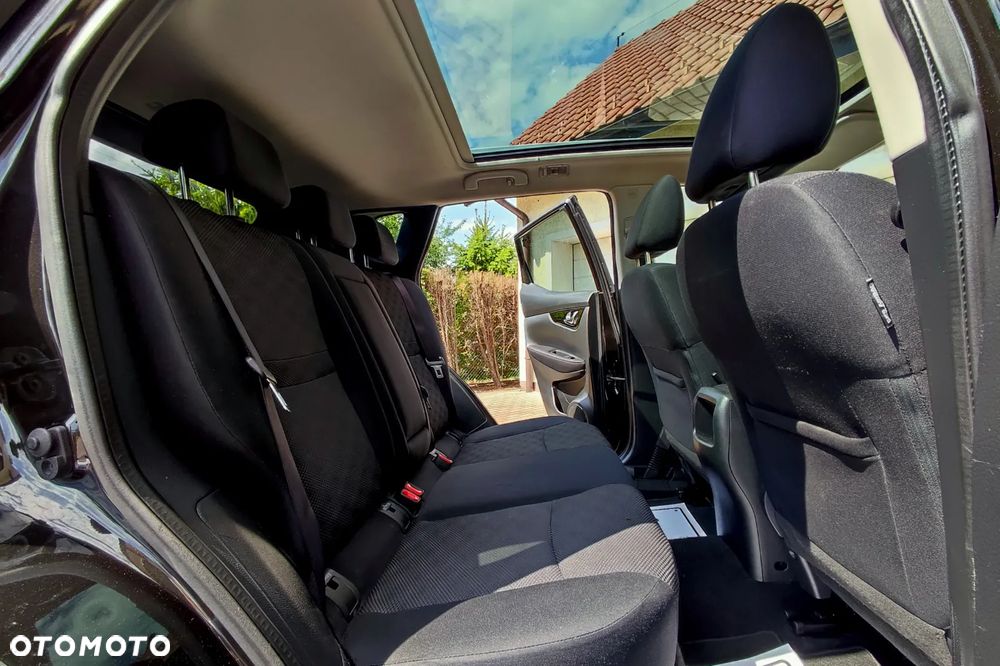 Nissan Qashqai 1.2 DIG-T Xtronic TEKNA - 16