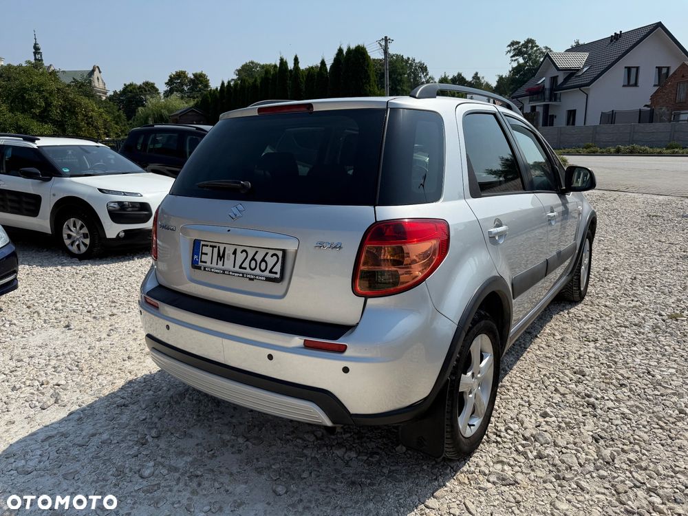 Suzuki SX4 1.9 DDiS DPF 4x2 Comfort - 24