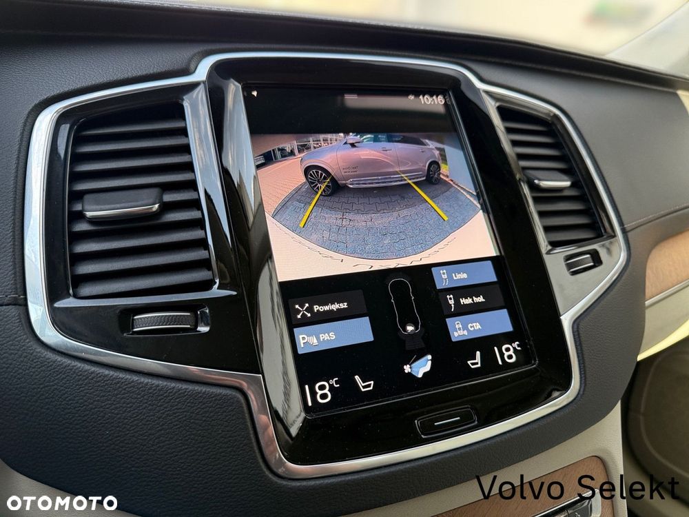 Volvo XC 90 - 23