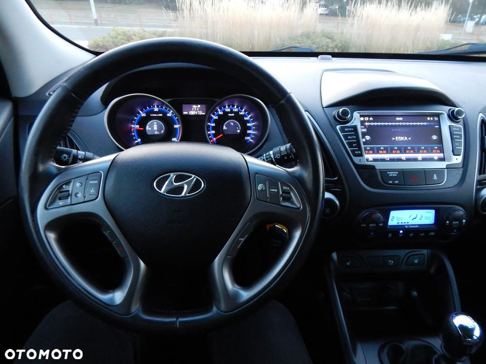 Hyundai ix35 1.7 CRDi Premium 2WD - 21