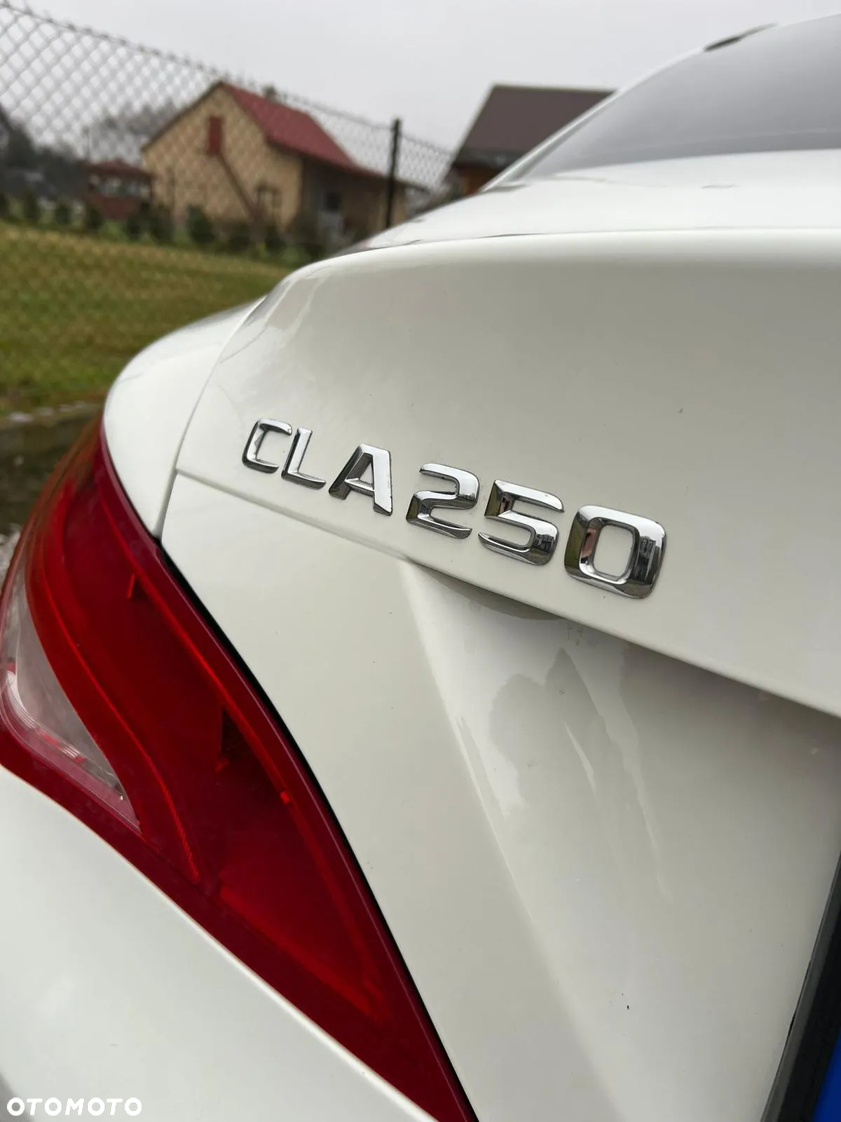 Mercedes-Benz CLA 250 4Matic 7G-DCT - 9