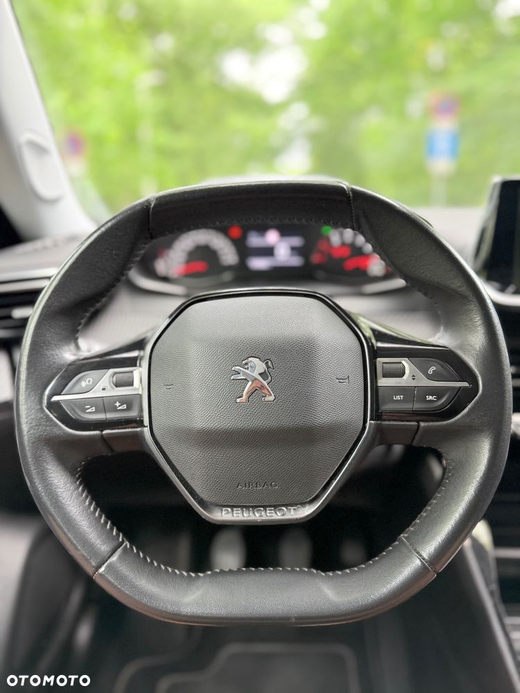 Peugeot 2008 BlueHDi 110 Active - 31