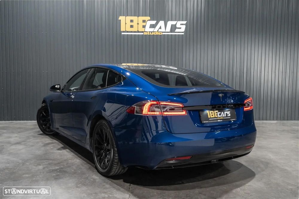 Tesla Model S 75 - 52