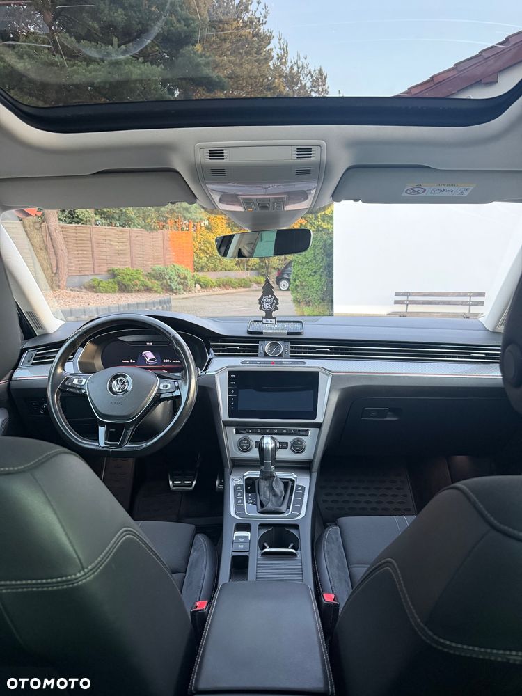 Volkswagen Passat Alltrack 2.0 TDI Bi-Turbo SCR 4Mot DSG - 25