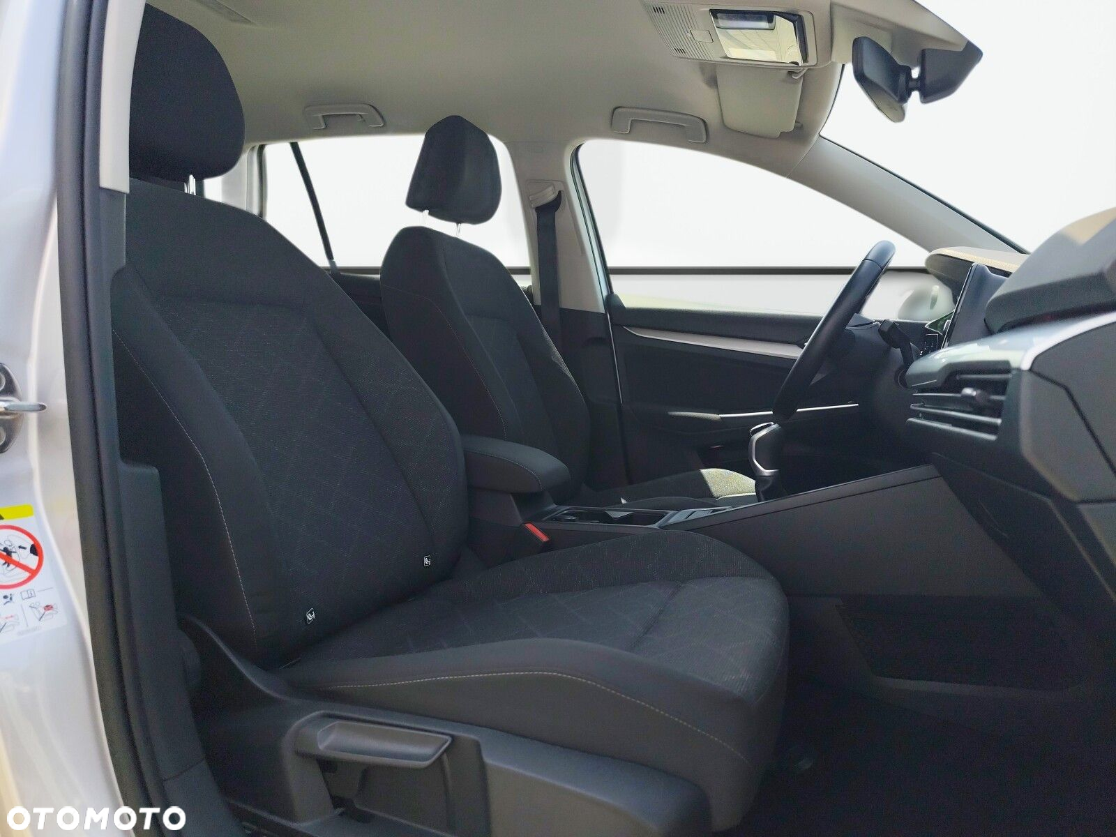 Volkswagen Golf - 20