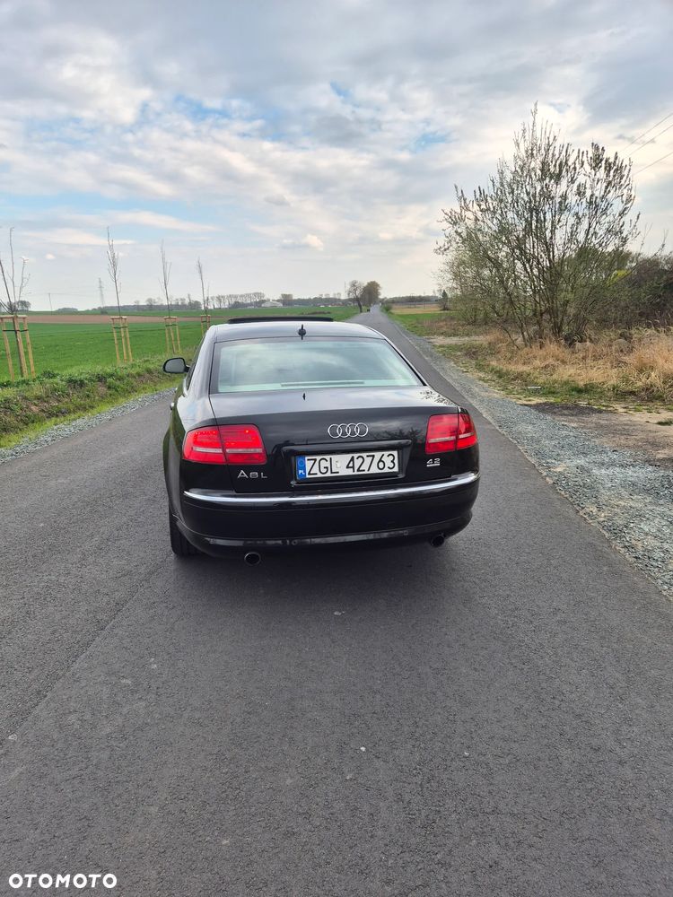 Audi A8 4.2 Quattro Langversion - 5