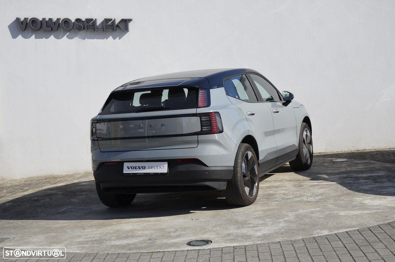Volvo EX30 69 kWh Single Motor Extended Range Plus - 3