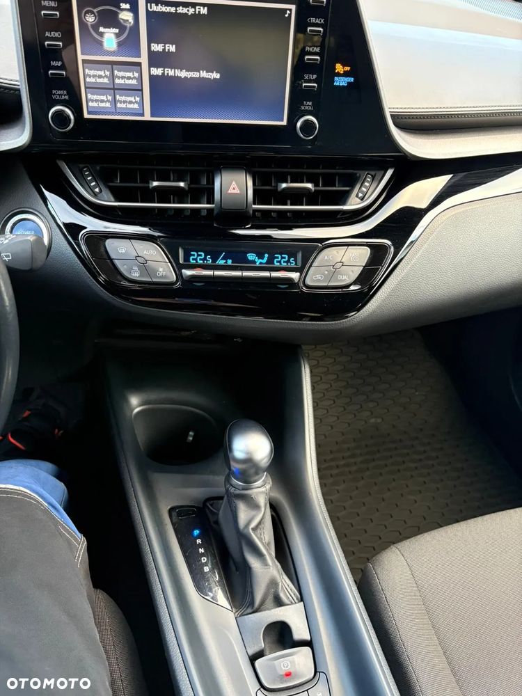 Toyota C-HR - 14