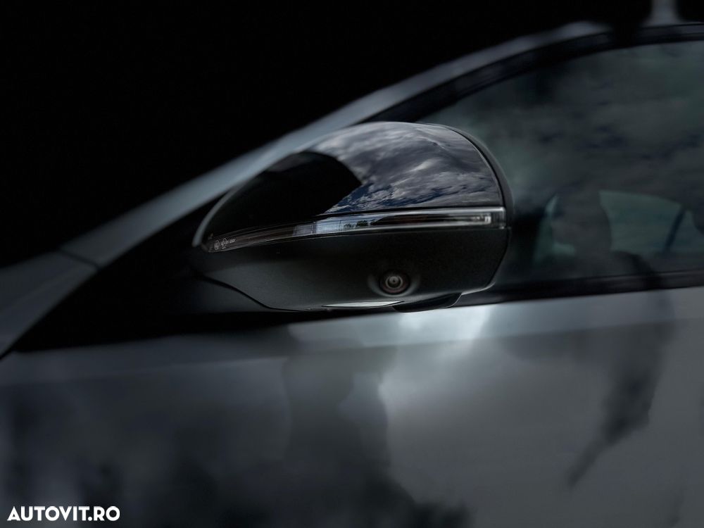 Mercedes-Benz C 300 d 4MATIC - 35