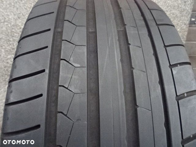 255/40/R21 102Y Extra loud Dunlop SP Sport Maxx GT01