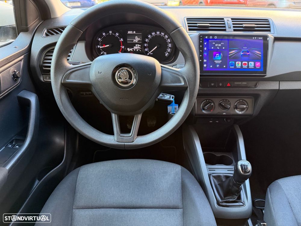 Skoda Fabia 1.0 Active - 10