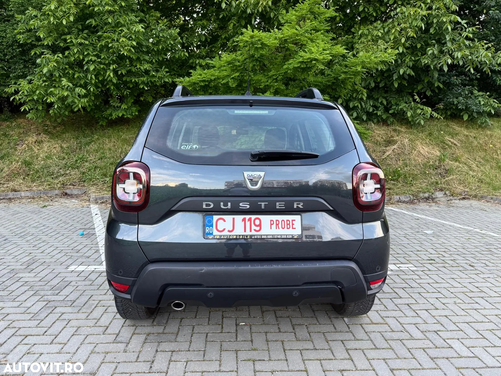 Dacia Duster 1.5 dCi 4x2 Laureate - 11
