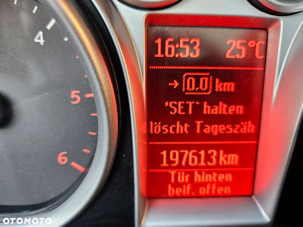 Ford Kuga 2.0 TDCi 4WD Titanium - 31