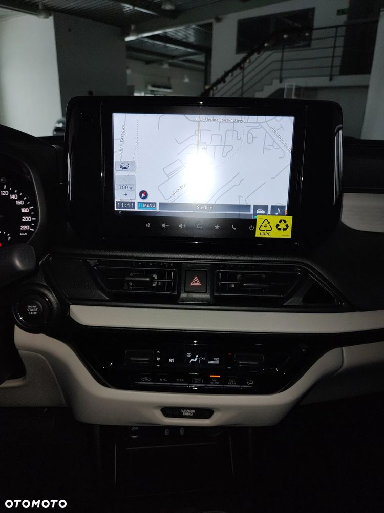 Suzuki Swift 1.2 Dualjet SHVS Premium Plus CVT - 35