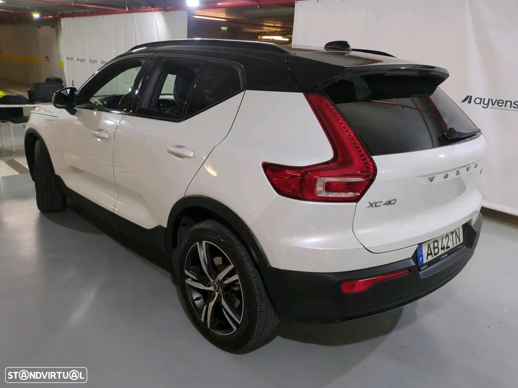 Volvo XC 40 1.5 T5 PHEV R-Design - 2