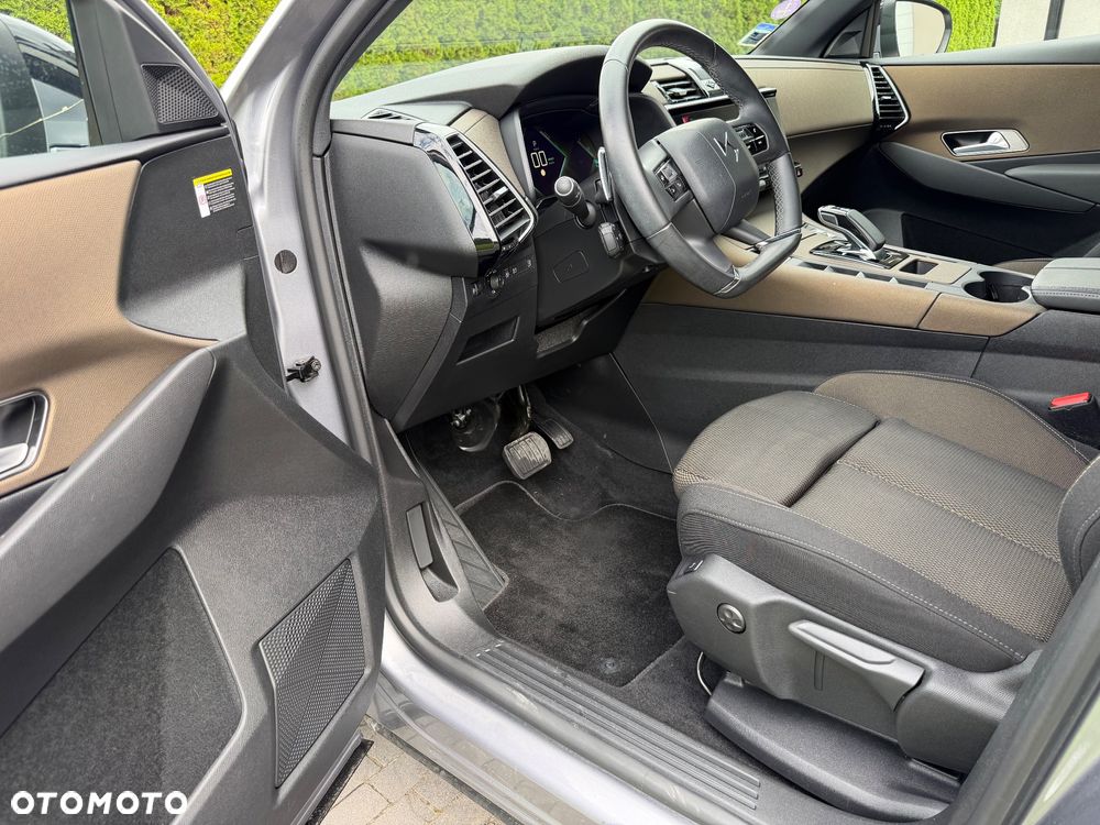 DS Automobiles DS 7 Crossback 1.6 E-Tense Bastille + - 10