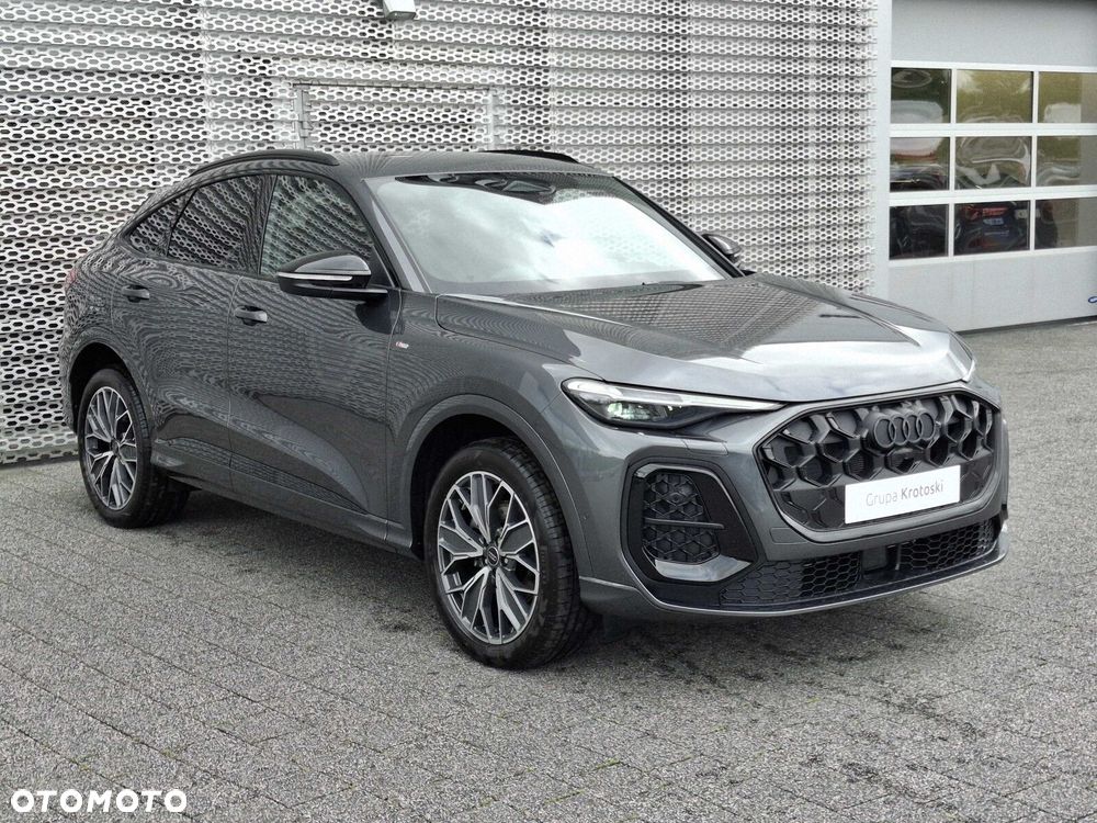 Audi Q5 Sportback - 3
