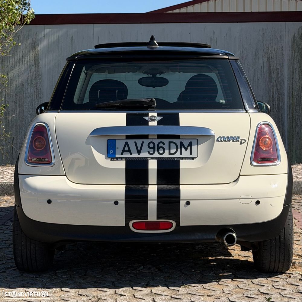 MINI 3 Portas Cooper D - 5