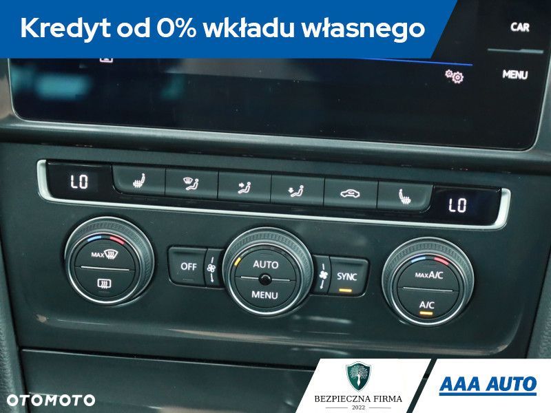 Volkswagen Golf Variant - 14