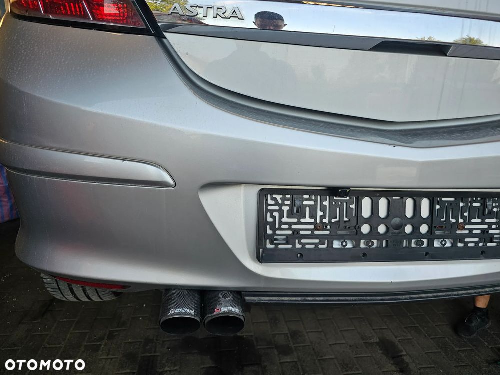 ZDERZAK TYŁ TYLNY OPEL ASTRA H GTC Z157 3D 3 DRZWI - 21