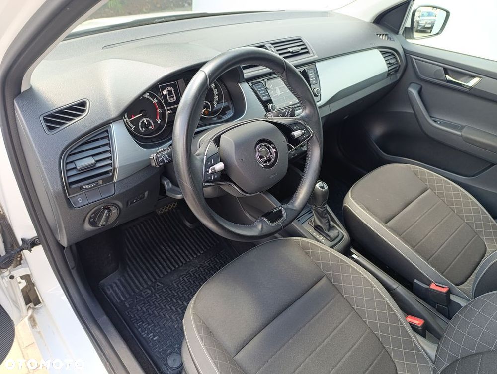 Skoda Fabia 1.0 TSI Ambition DSG - 17