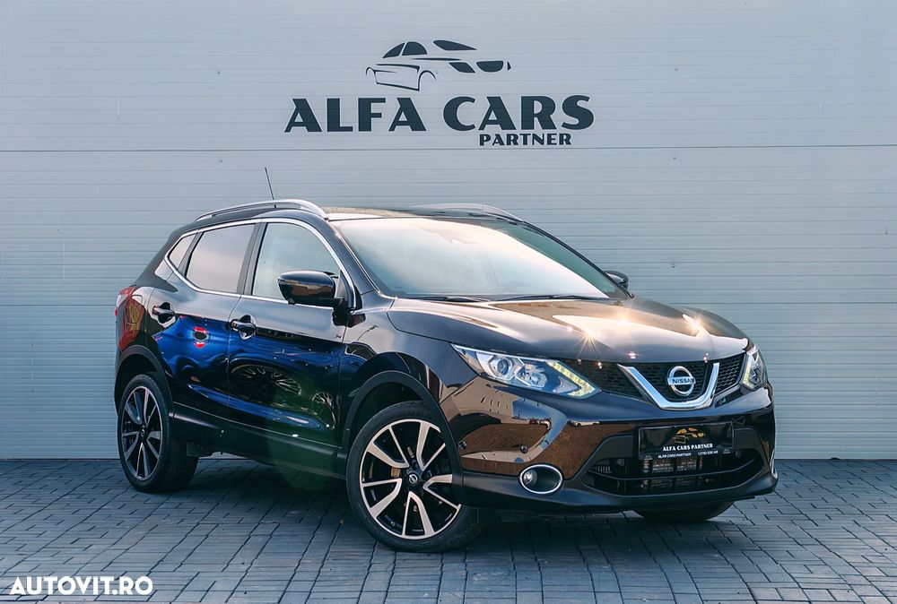 Nissan Qashqai 1.6 DCI Xtronic TEKNA - 3