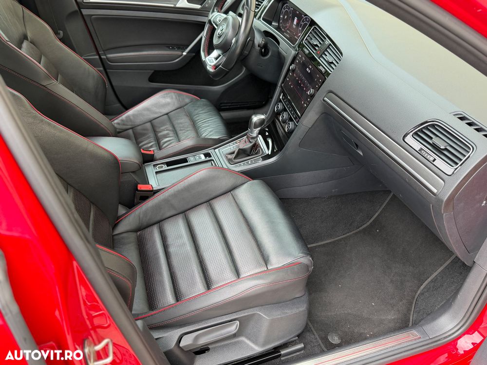 Volkswagen Golf 2.0 TSI OPF DSG GTI - 13