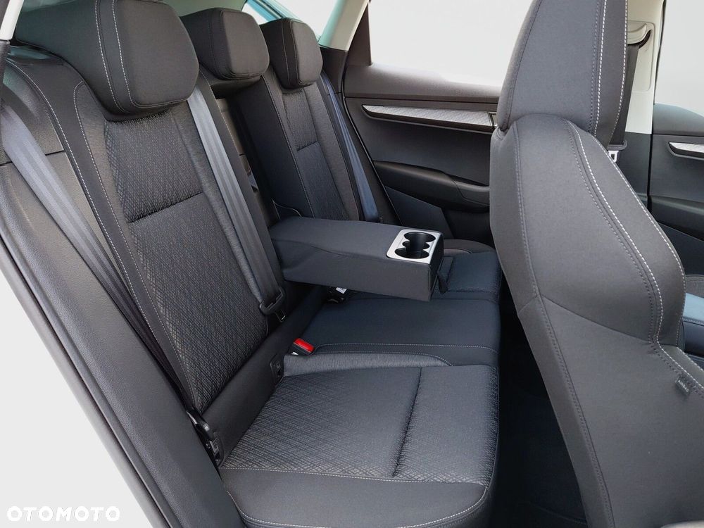 Skoda Karoq 1.5 TSI ACT Style DSG - 18