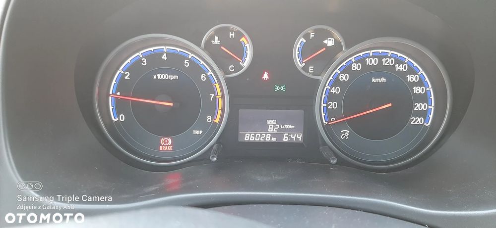 Suzuki SX4 1.6 Comfort Plus - 8