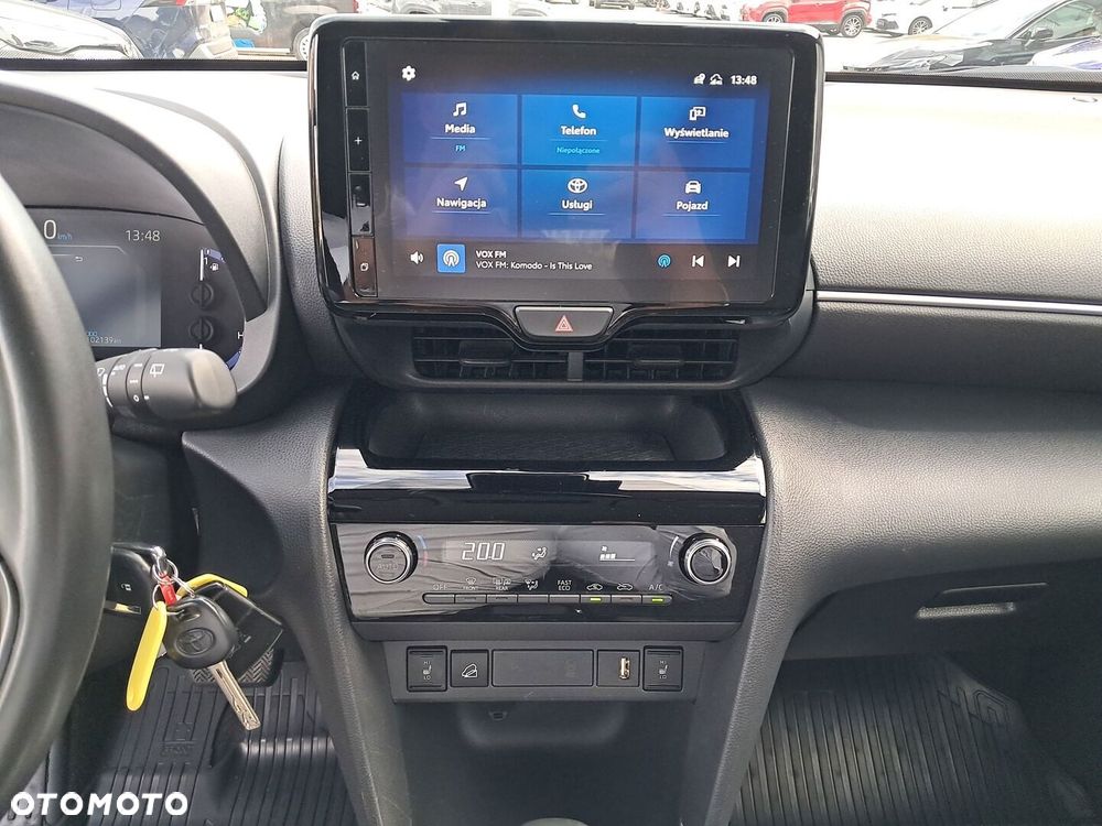 Toyota Yaris Cross Hybrid 1.5 Comfort 4x4 - 24