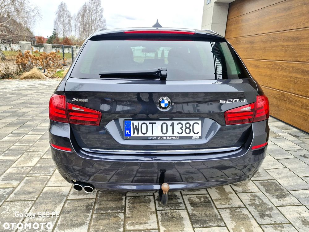 BMW Seria 5 520d xDrive - 8