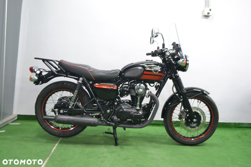 Kawasaki Estrella - 2
