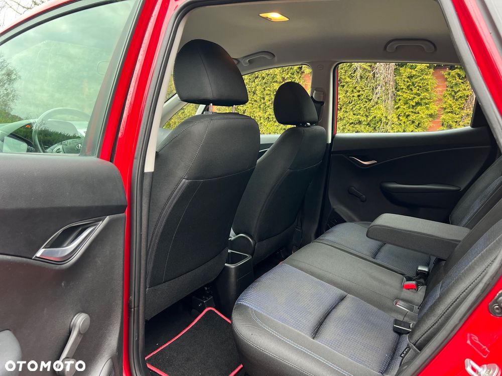 Hyundai ix20 1.4 blue Comfort - 21