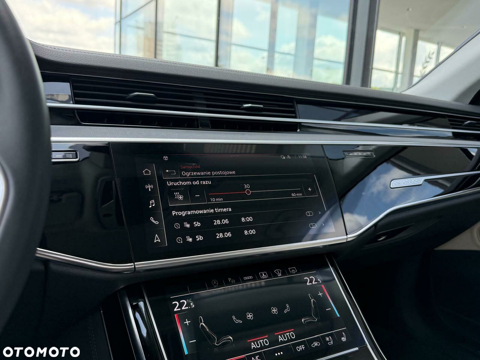 Audi A8 - 35