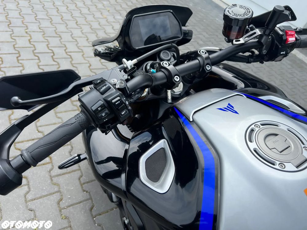Yamaha MT - 29