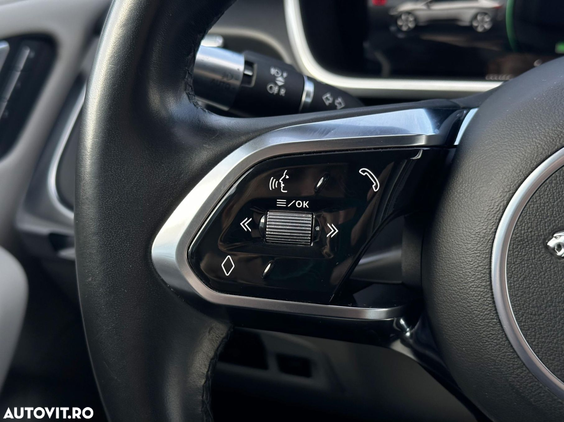 Jaguar I-Pace - 29