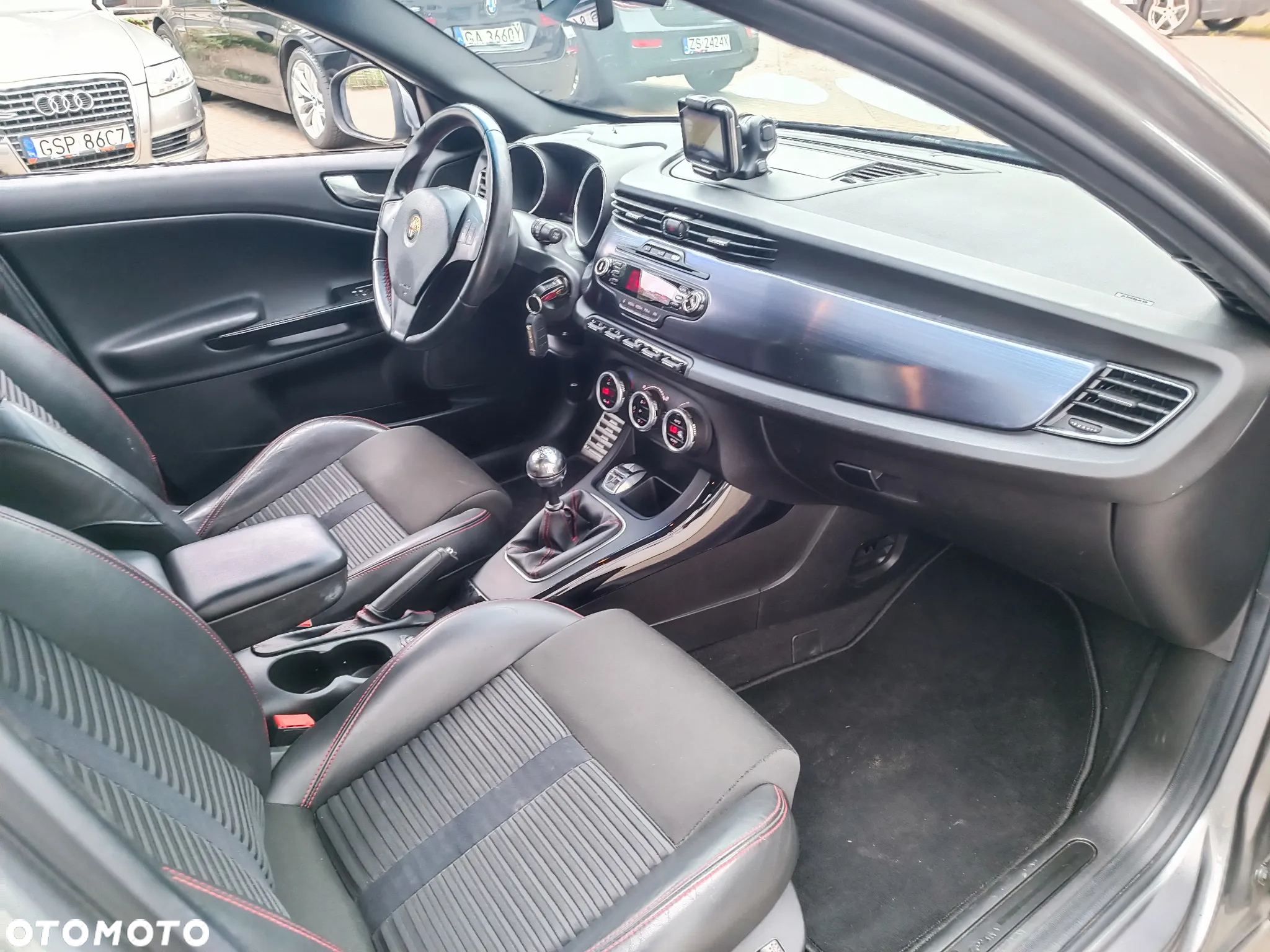 Alfa Romeo Giulietta 2.0 JTDM 16V Turismo - 32