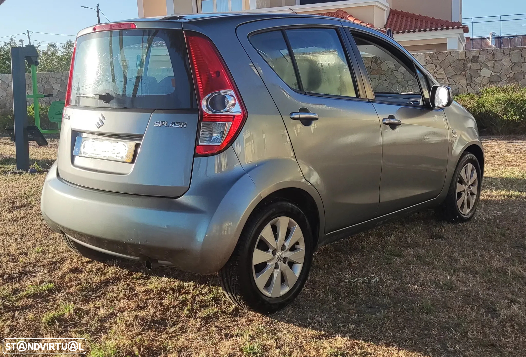 Suzuki Splash 1.3 DDiS GLS - 3