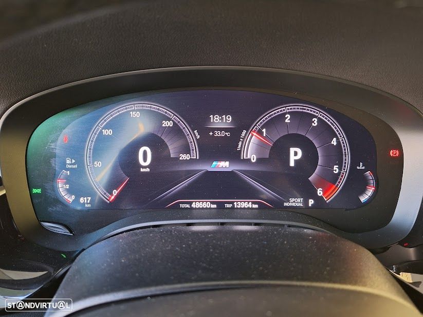 BMW 525 d Pack M Auto - 19