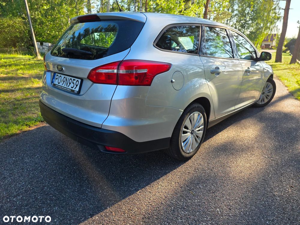 Ford Focus 1.5 TDCi Trend Sport - 6