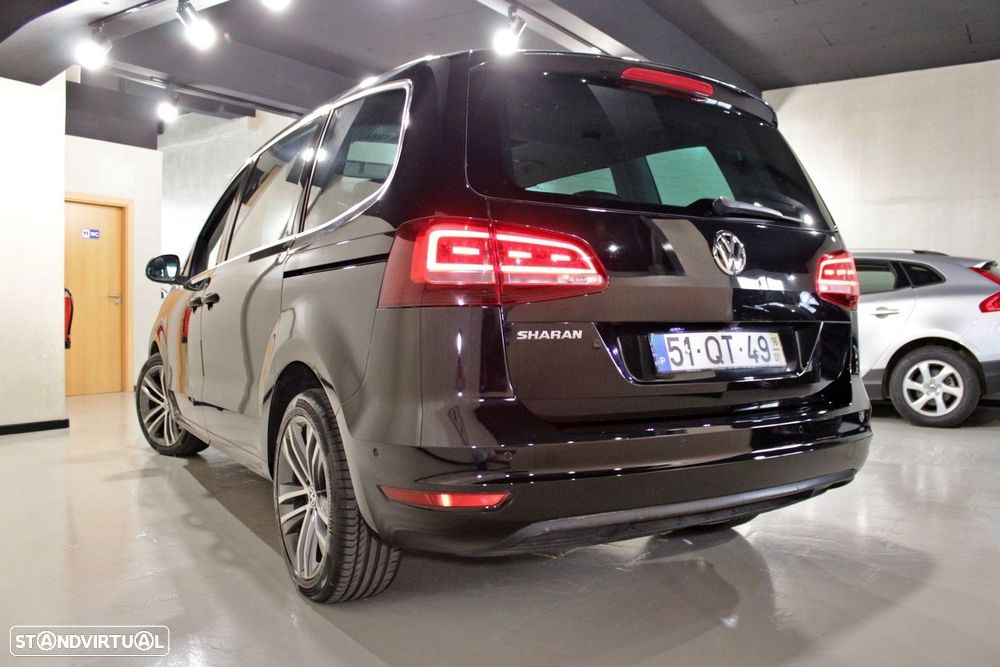 VW Sharan 2.0 TDI Blue Highline DSG - 13