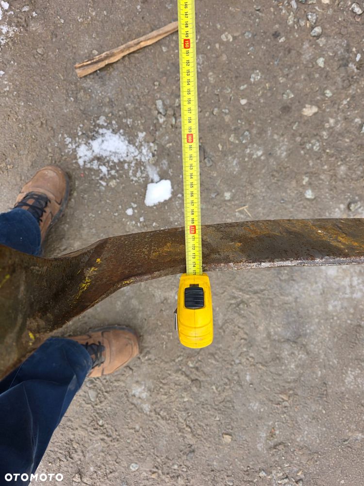 Bardzo mocny chwytak do drewna – kleszcze z rotatorem 360° - 3