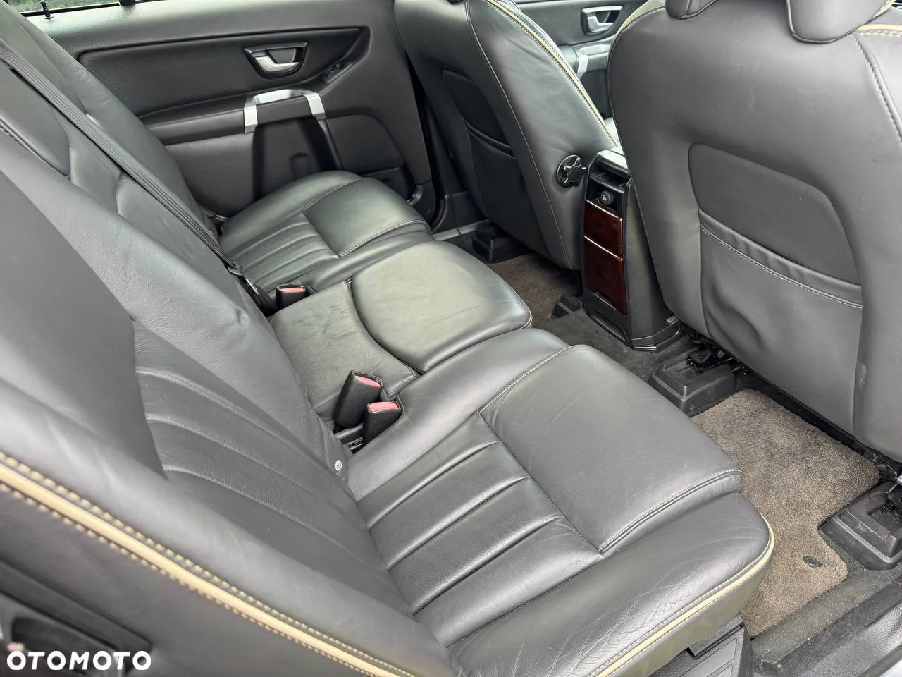 Volvo XC 90 3.2 AWD Executive - 16